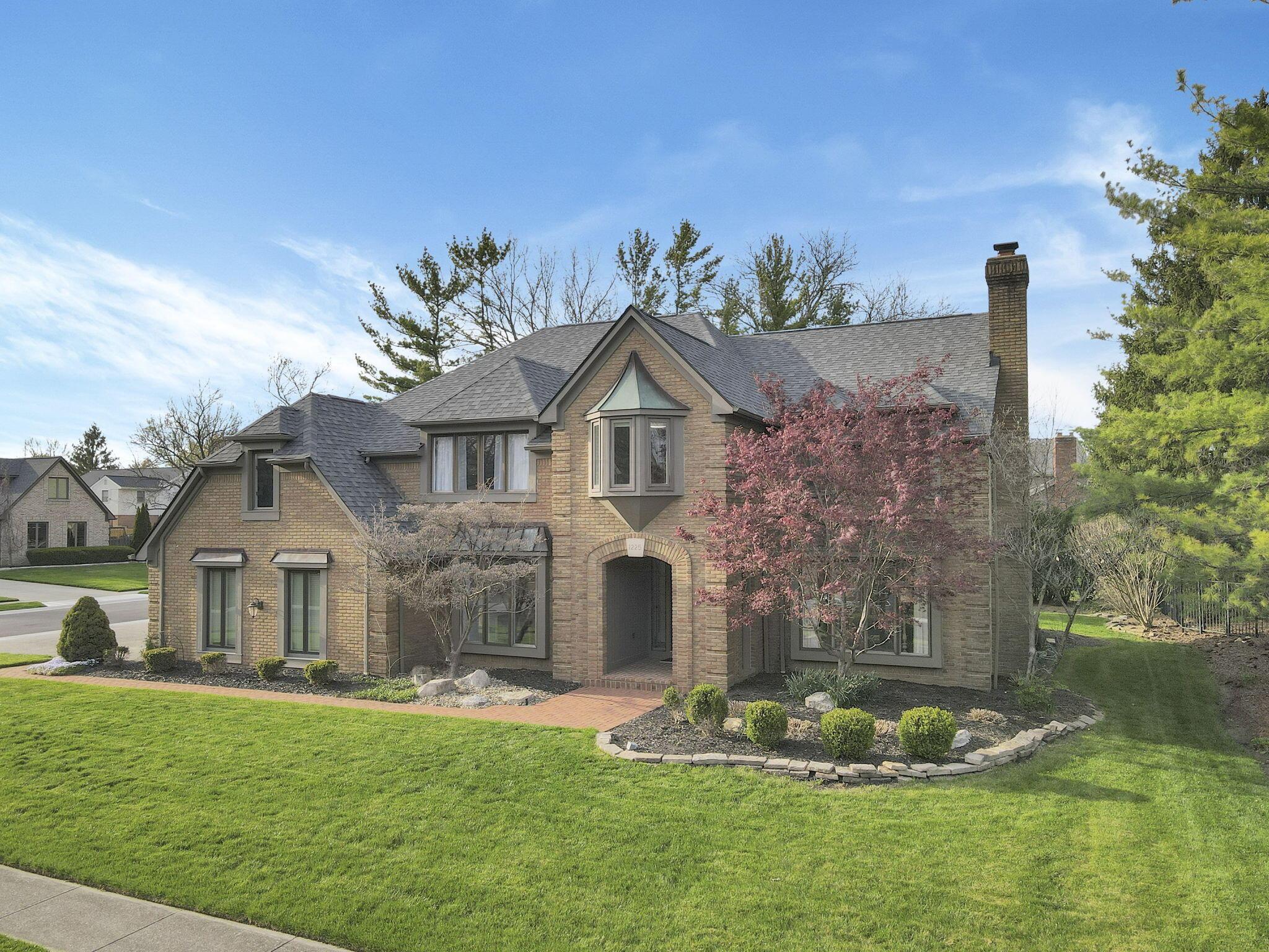 1225 Brittany Lane, Columbus, Ohio image 1