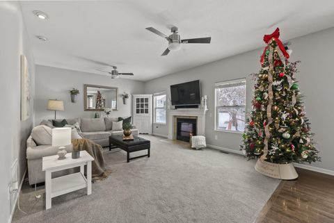 Tiny photo for 543 Sunbury Meadows Drive, Sunbury, OH 43074 (MLS # 225044381)