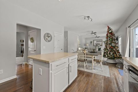 Tiny photo for 543 Sunbury Meadows Drive, Sunbury, OH 43074 (MLS # 225044381)