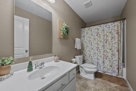 Tiny photo for 543 Sunbury Meadows Drive, Sunbury, OH 43074 (MLS # 225044381)