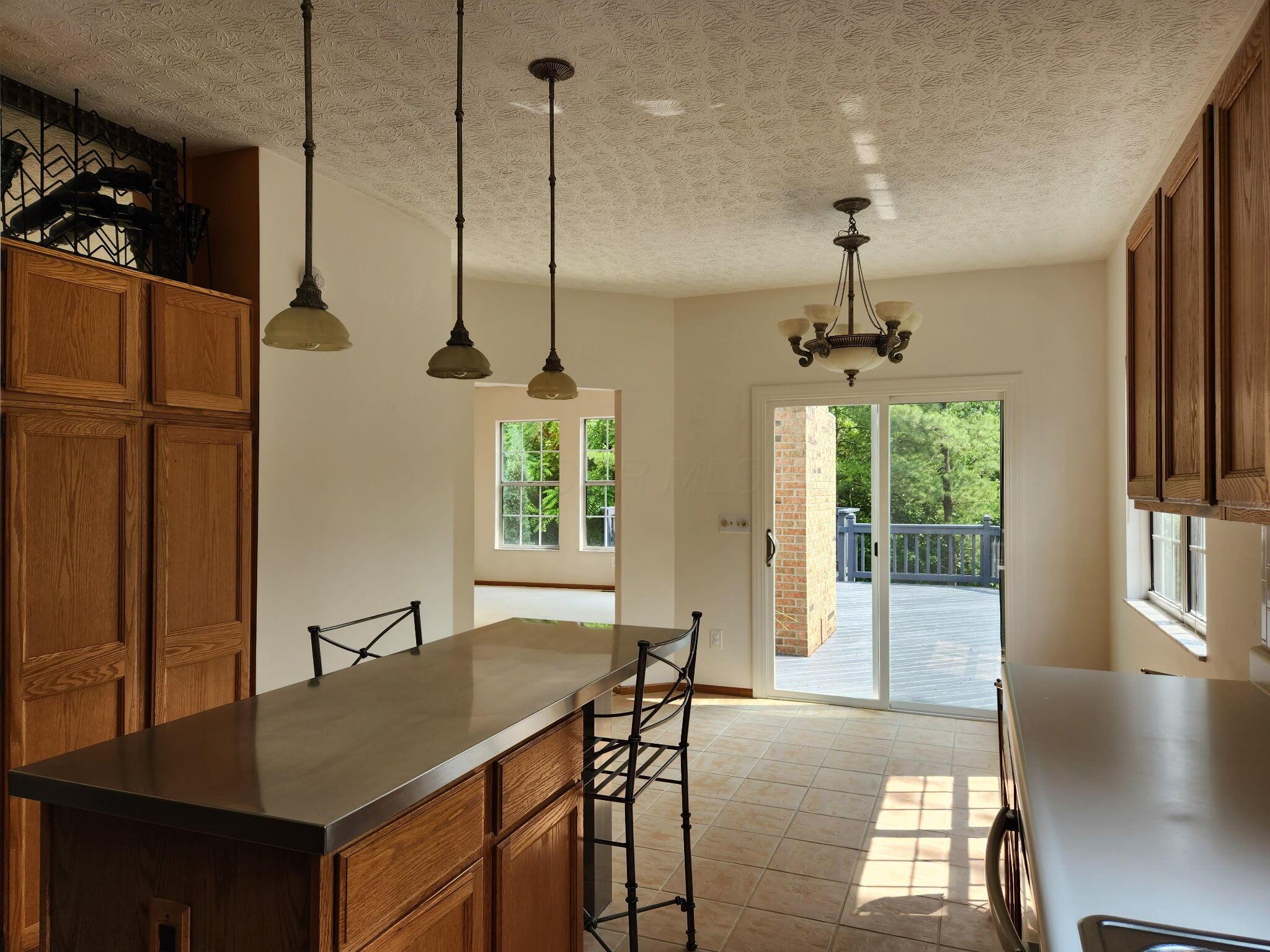7168 Innisfree Court, Dublin, Ohio image 3