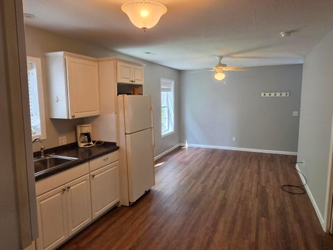 Tiny photo for 4 Rosebraugh Circle E, Buckeye Lake, OH 43008 (MLS # 226033871)