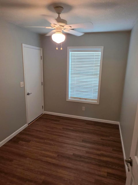 Tiny photo for 4 Rosebraugh Circle E, Buckeye Lake, OH 43008 (MLS # 226033871)