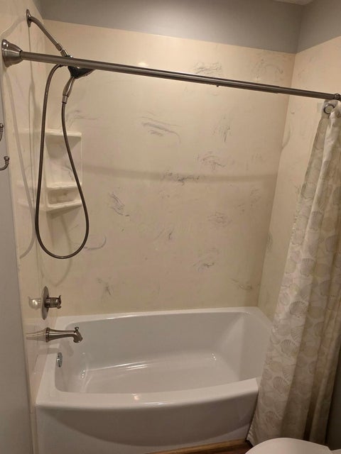 Tiny photo for 4 Rosebraugh Circle E, Buckeye Lake, OH 43008 (MLS # 226033871)