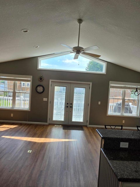 Tiny photo for 4 Rosebraugh Circle E, Buckeye Lake, OH 43008 (MLS # 226033871)