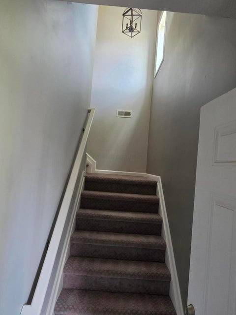 Tiny photo for 4 Rosebraugh Circle E, Buckeye Lake, OH 43008 (MLS # 226033871)