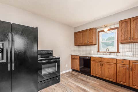 Tiny photo for 176 Letchworth Avenue, Columbus, OH 43204 (MLS # 226031583)