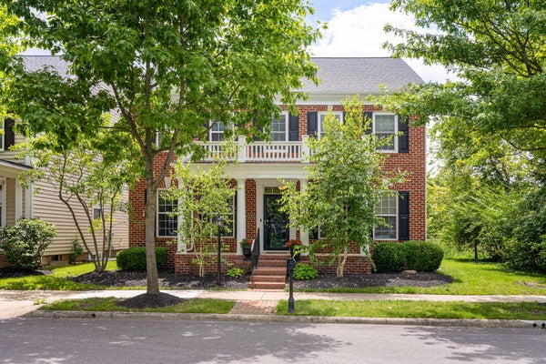 8075 CHATHAM GREEN DR, NEW ALBANY, OH 43054 - Image b6de5ba0cb8a2919f50a094697d8441d/1008196513
