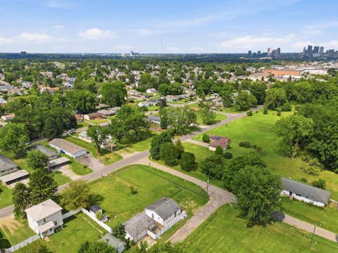Photo of 1943 Rea Avenue, Columbus, OH 43223 (MLS # 226029042)