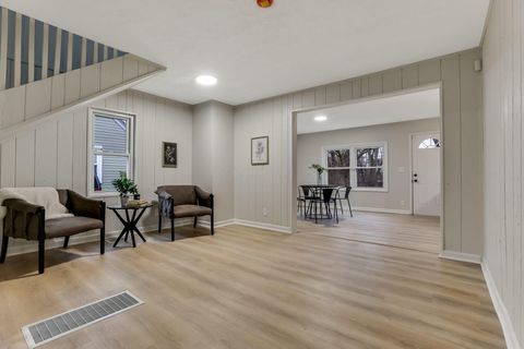 Tiny photo for 2186 Middlehurst Drive, Columbus, OH 43219 (MLS # 226000511)