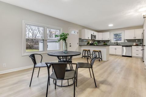 Tiny photo for 2186 Middlehurst Drive, Columbus, OH 43219 (MLS # 226000511)