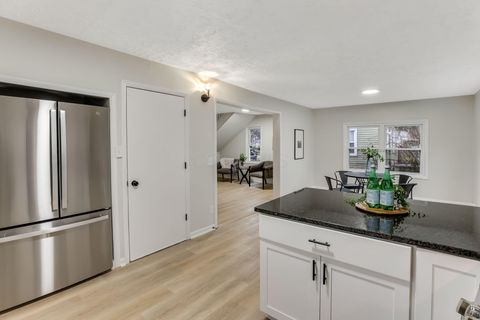 Tiny photo for 2186 Middlehurst Drive, Columbus, OH 43219 (MLS # 226000511)