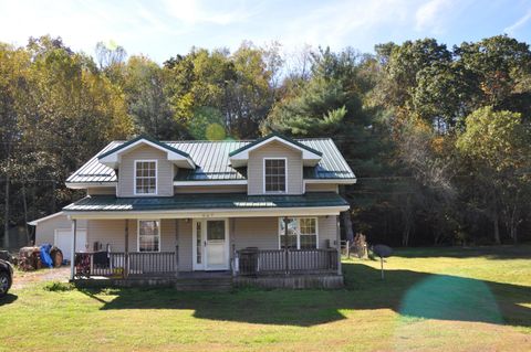 Photo of 667 Bronx Corner Road, Ray, OH 45672 (MLS # 225039529)