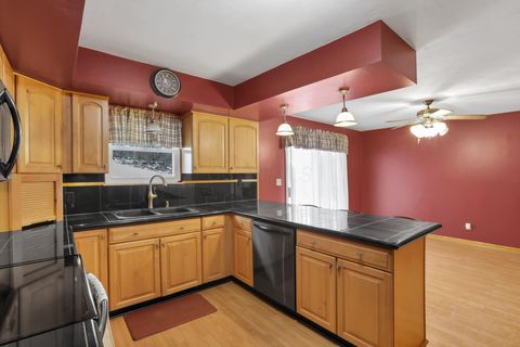 Tiny photo for 3832 Fallsburg Road NE, Newark, OH 43055 (MLS # 226002430)