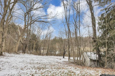 Tiny photo for 3832 Fallsburg Road NE, Newark, OH 43055 (MLS # 226002430)