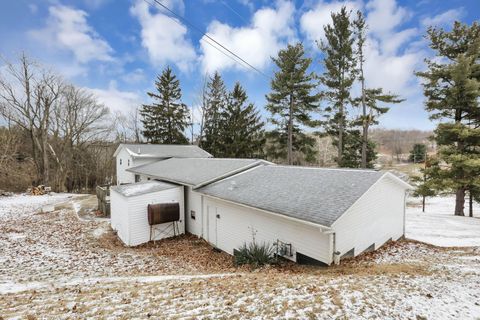 Tiny photo for 3832 Fallsburg Road NE, Newark, OH 43055 (MLS # 226002430)