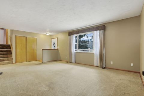 Tiny photo for 3832 Fallsburg Road NE, Newark, OH 43055 (MLS # 226002430)