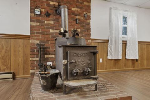 Tiny photo for 3832 Fallsburg Road NE, Newark, OH 43055 (MLS # 226002430)