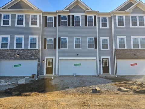 Homes For Sale - 2681 Meigs Drive<br/> Franklin County, Columbus, OH 43207