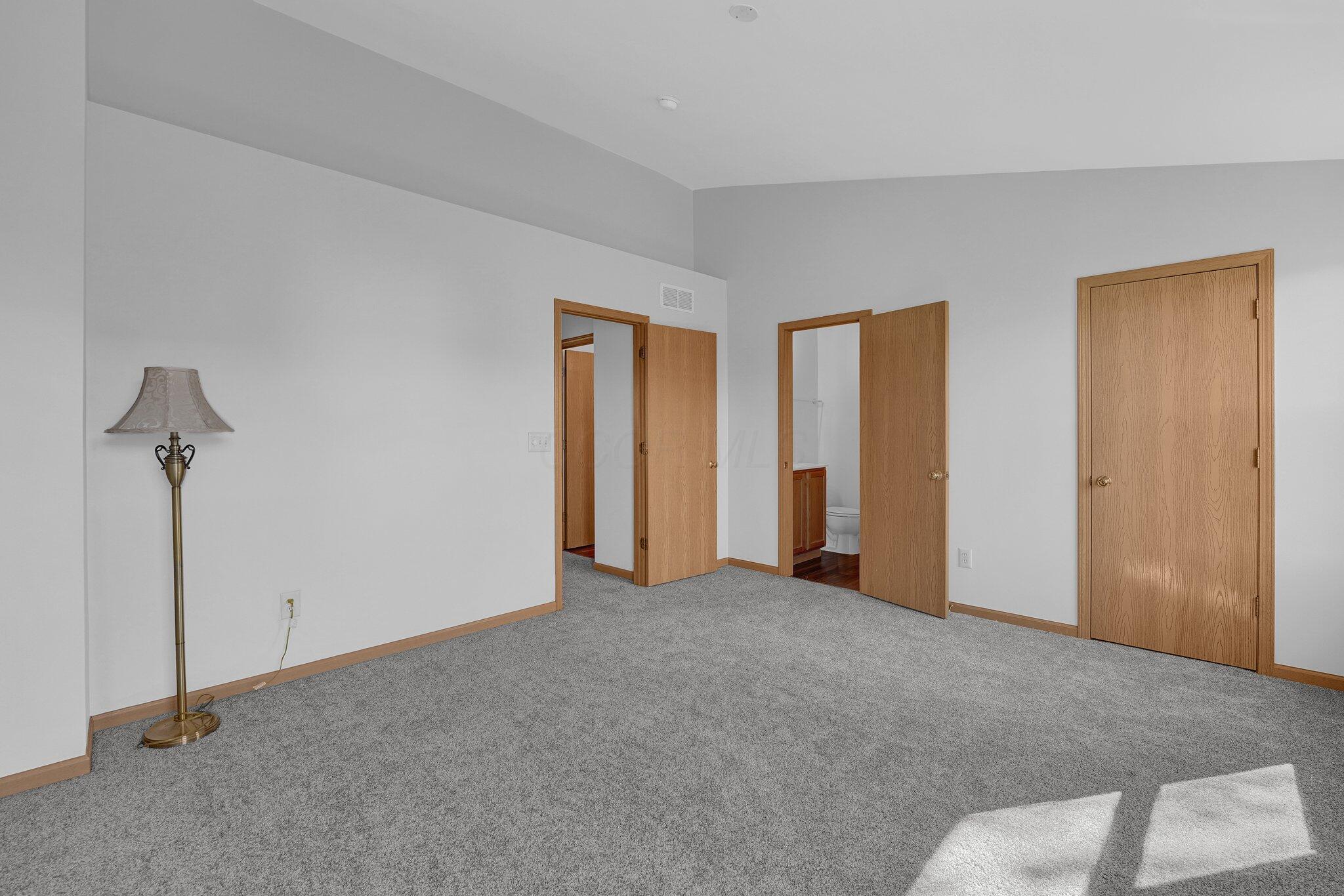 5835 Privilege Drive, Hilliard, Ohio image 24