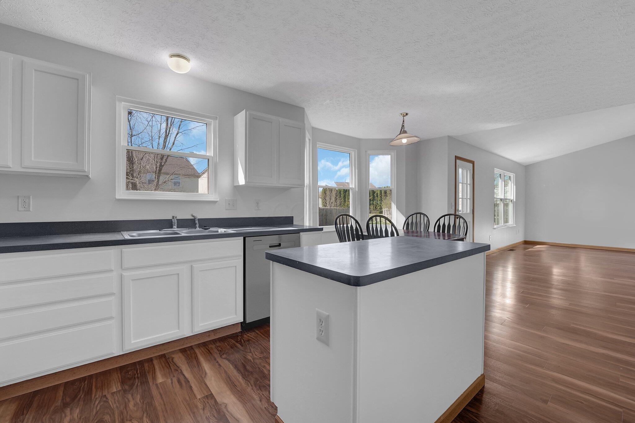 5835 Privilege Drive, Hilliard, Ohio image 16