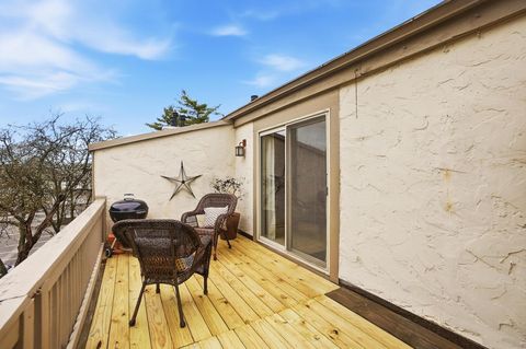 Tiny photo for 1404 Lake Shore Drive C #C, Columbus, OH 43204 (MLS # 226009626)