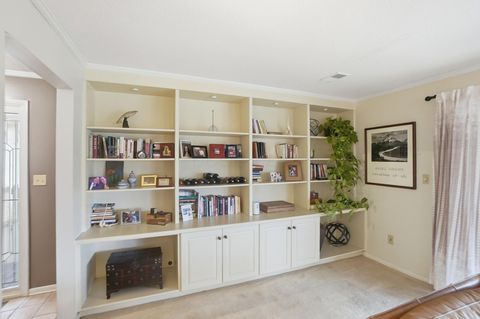 Tiny photo for 1404 Lake Shore Drive C #C, Columbus, OH 43204 (MLS # 226009626)