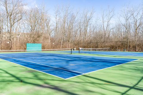 Tiny photo for 1404 Lake Shore Drive C #C, Columbus, OH 43204 (MLS # 226009626)