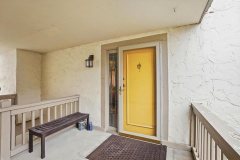 Tiny photo for 1404 Lake Shore Drive C #C, Columbus, OH 43204 (MLS # 226009626)