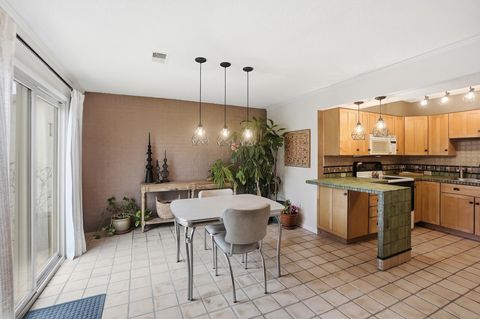 Tiny photo for 1404 Lake Shore Drive C #C, Columbus, OH 43204 (MLS # 226009626)