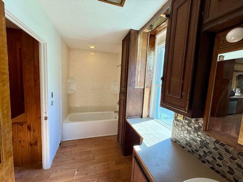 Tiny photo for 319 Altamont Avenue, Mansfield, OH 44902 (MLS # 225037617)