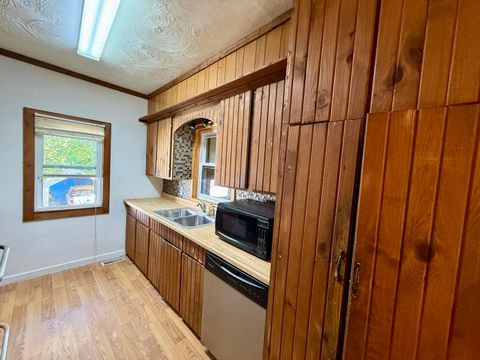 Tiny photo for 319 Altamont Avenue, Mansfield, OH 44902 (MLS # 225037617)