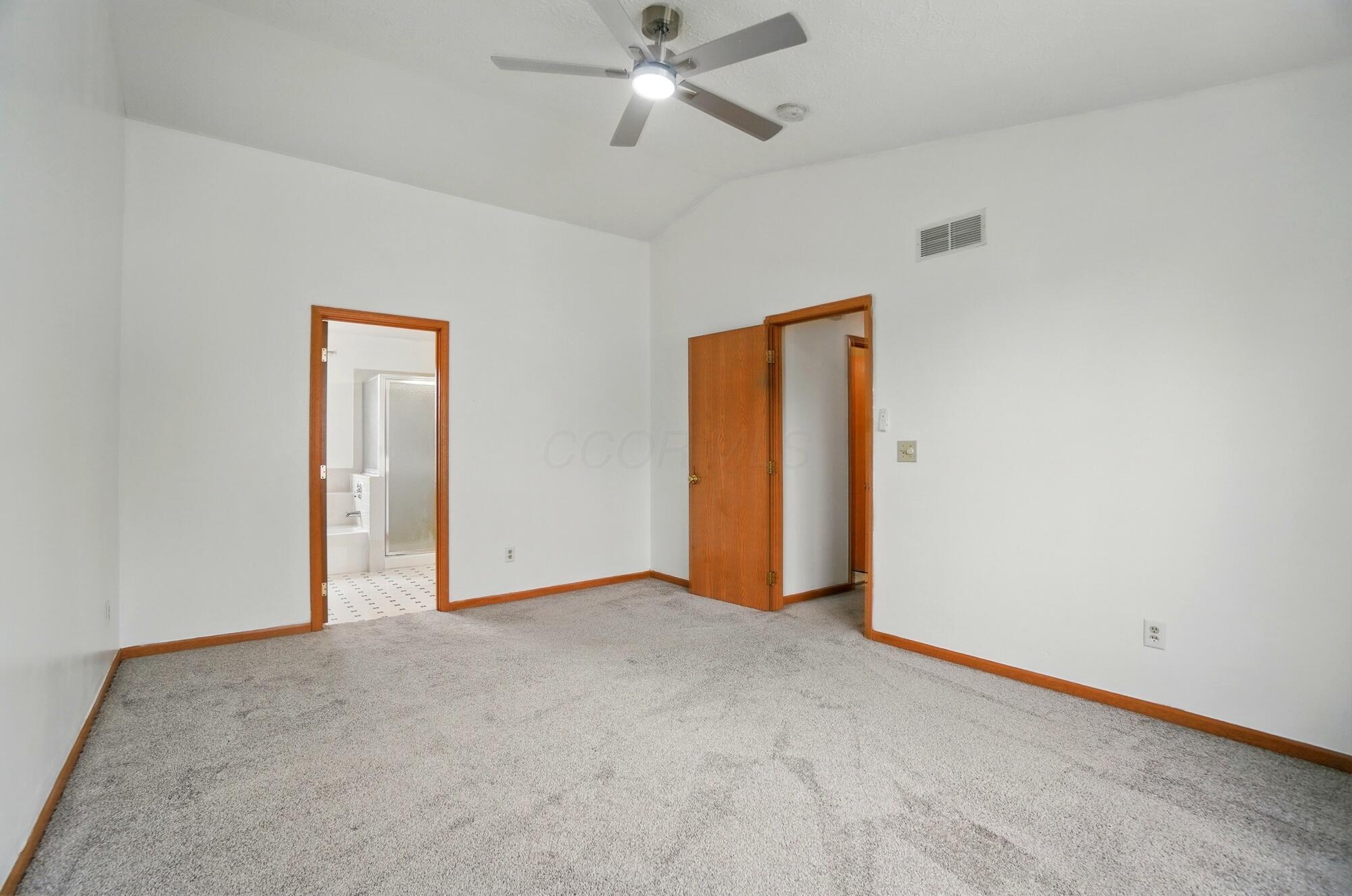 7622 Elgin Trail Drive, Blacklick, Ohio image 27