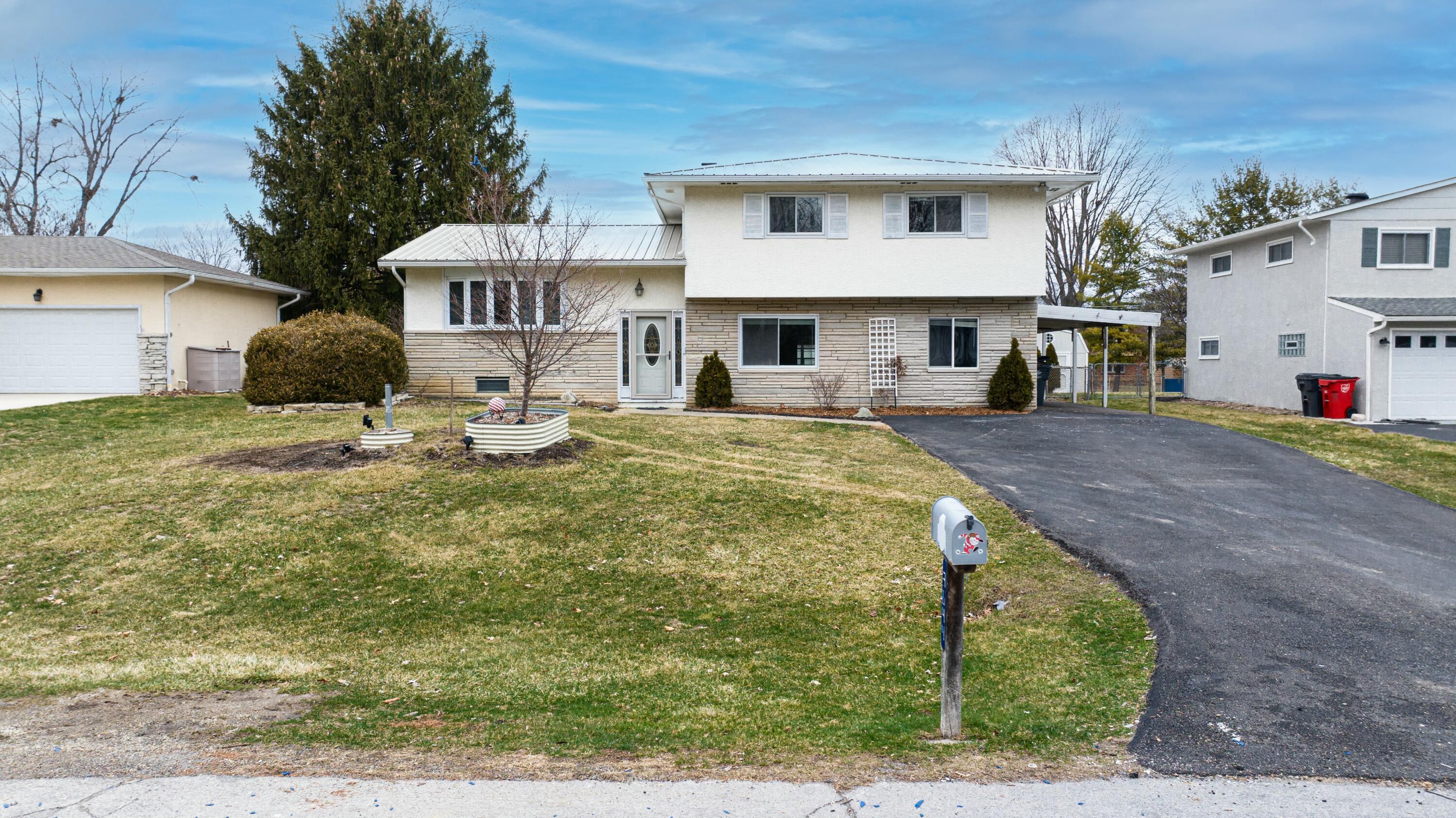 3644 Darbyshire Drive, Hilliard, Ohio image 35