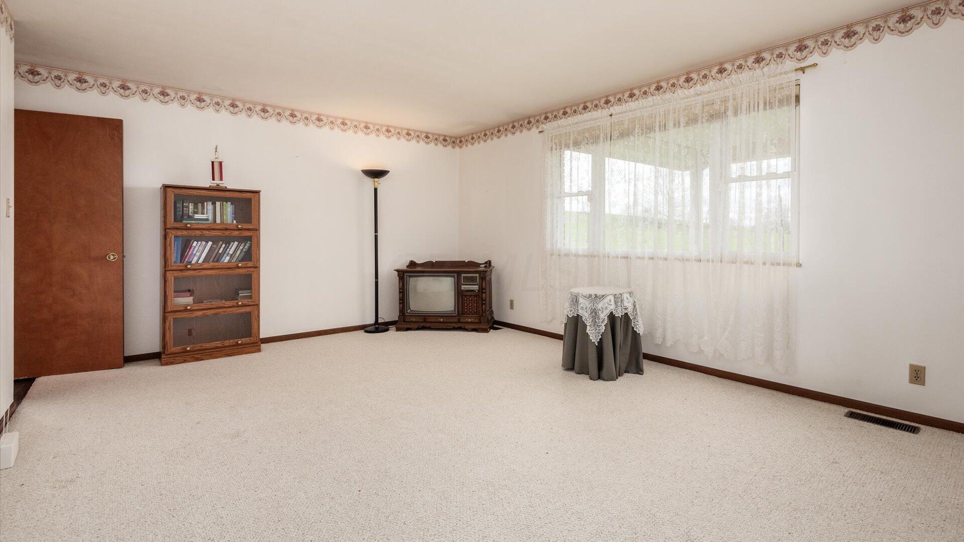 5693 N State Route 376, Mcconnelsville, Ohio image 12