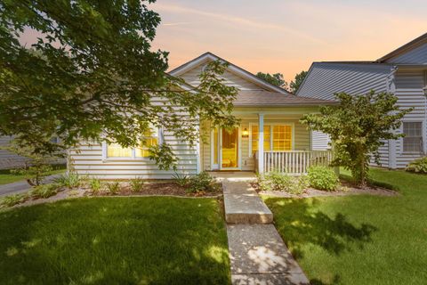 Photo of 2561 Ashley Meadow Drive, Columbus, OH 43219 (MLS # 226021416)