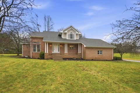 Photo of 22510 Dogwood Lane, Circleville, OH 43113 (MLS # 226006522)