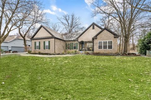 Photo of 415 Ashmoore Court, Powell, OH 43065 (MLS # 226008080)