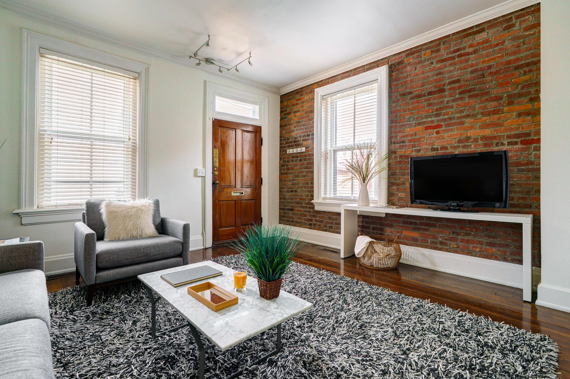 145 E Columbus Street, Columbus, Ohio image 6