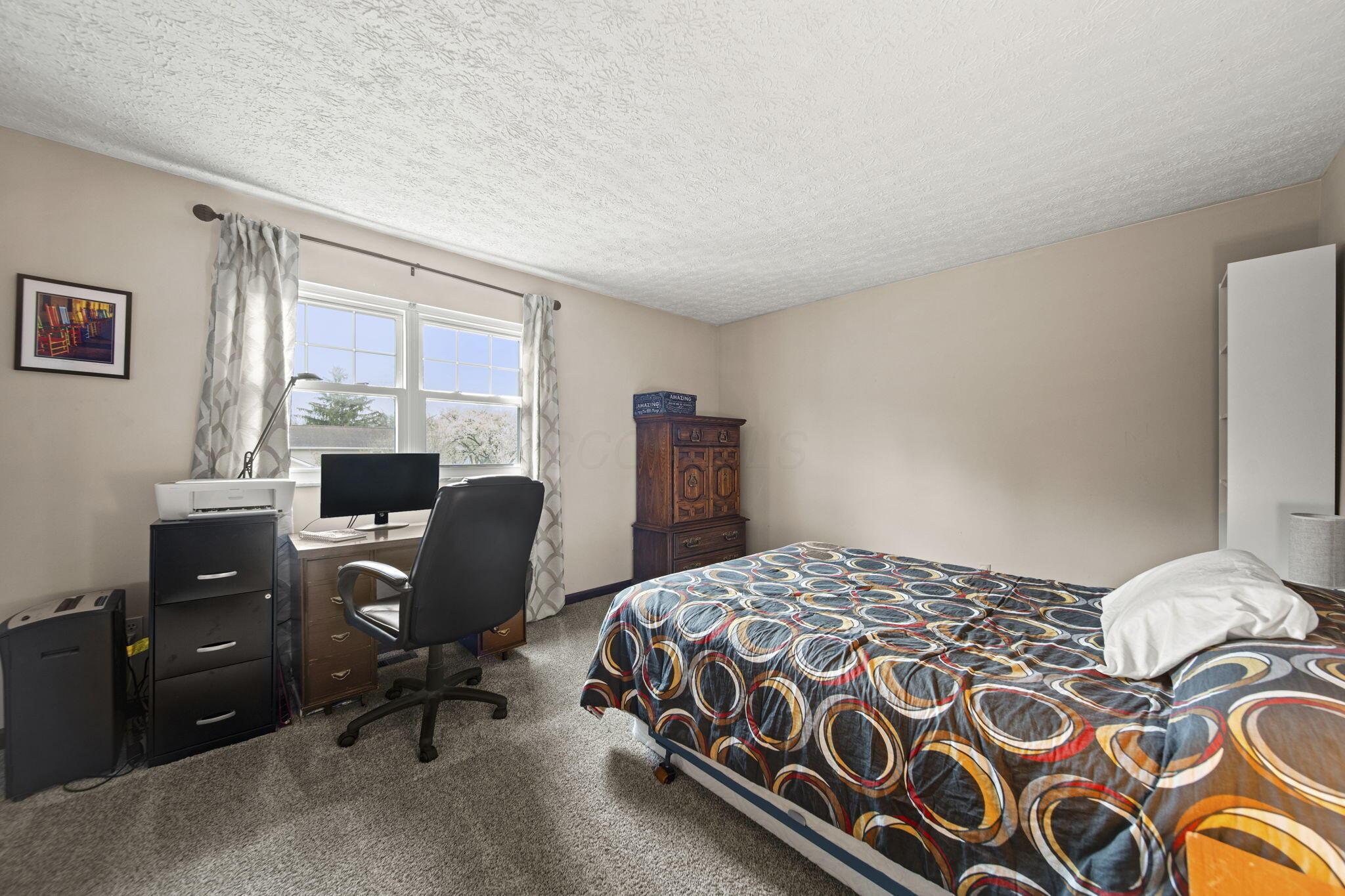 1110 Hepplewhite Street, Westerville, Ohio image 30
