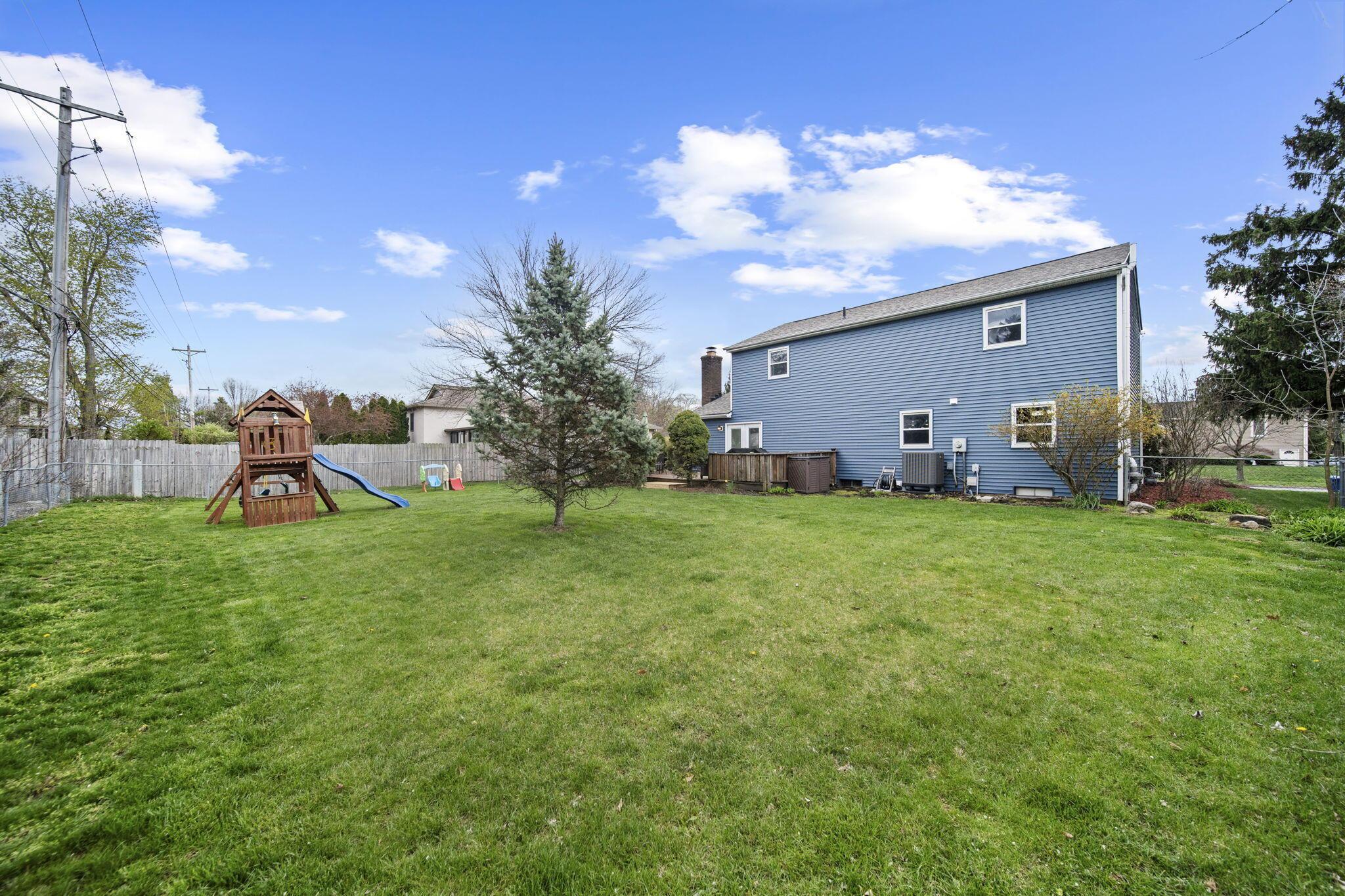 1110 Hepplewhite Street, Westerville, Ohio image 6