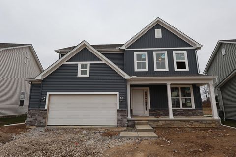 Photo of 4561 Burgstaller Court, Grove City, OH 43123 (MLS # 225044656)