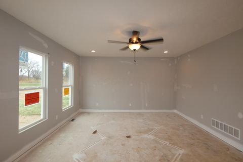 Tiny photo for 4561 Burgstaller Court, Grove City, OH 43123 (MLS # 225044656)