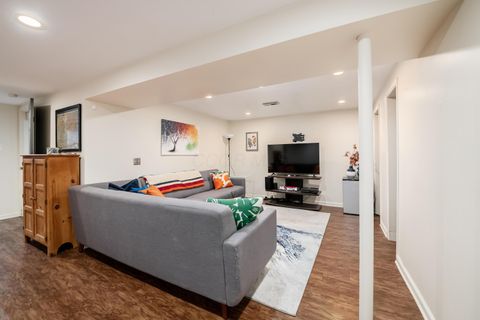 Photo of 613 Mistletoe Street, Columbus, OH 43230 (MLS # 226005349)