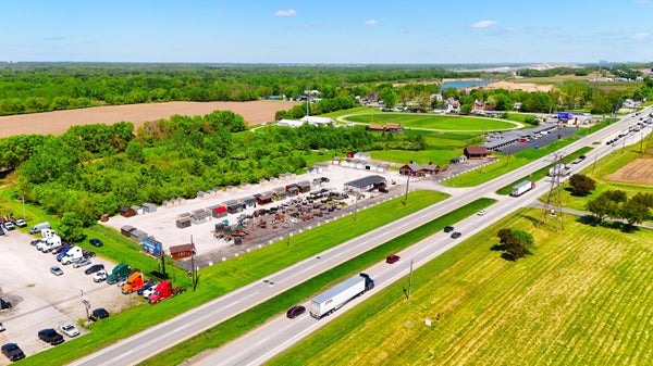 6445 S HIGH ST, LOCKBOURNE, OH 43137 - Image b76c7fd1d9c738d6f4a606a0c4e8aaae/1020646829