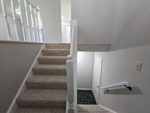 Photo of 5316 Predmore Place, Columbus, OH 43230 (MLS # 225045935)