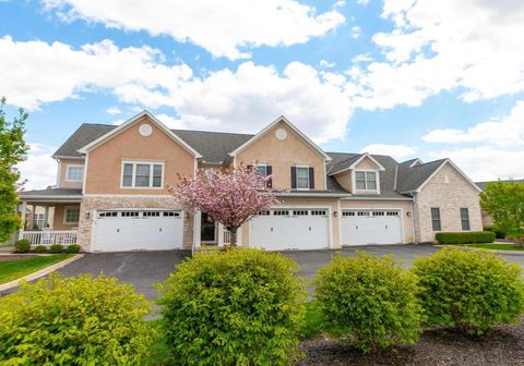 Photo of 4706 Saint Andrews Drive 12 #12, Grove City, OH 43123 (MLS # 225038115)