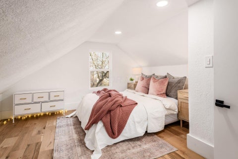 Tiny photo for 263 S 20th Street, Columbus, OH 43205 (MLS # 226022785)
