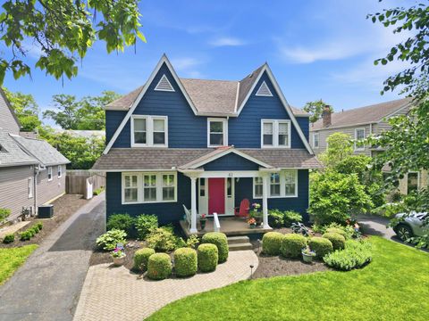 Photo of 82 S Remington Road, Bexley, OH 43209 (MLS # 226018939)