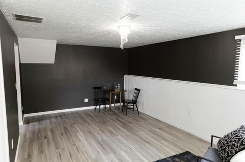 Tiny photo for 3638 Juniper Street, Grove City, OH 43123 (MLS # 226027035)
